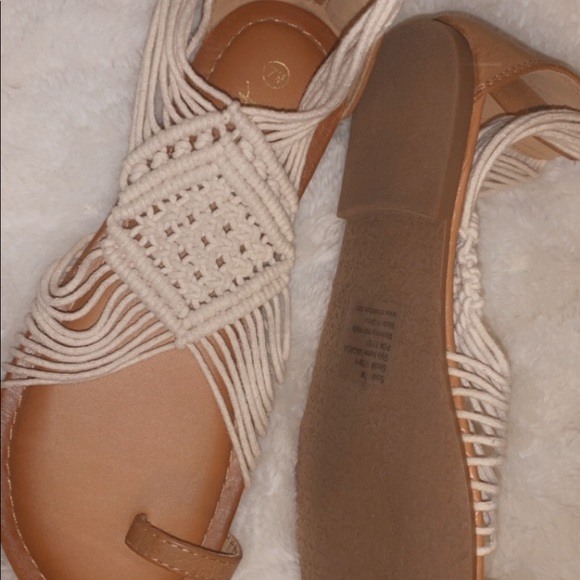 Brand new, never worn boho style sandals - Picture 2 of 6